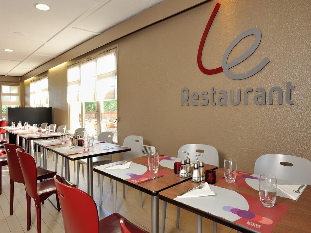 Campanile La Rochelle Nord - Chagnolet Hotel 3*